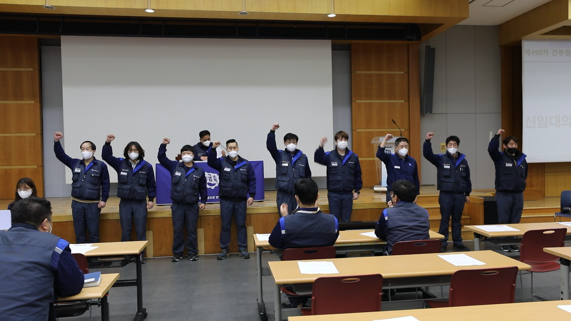 0Z5A8238.MOV.18_20_22_12.��ƿ 005.png